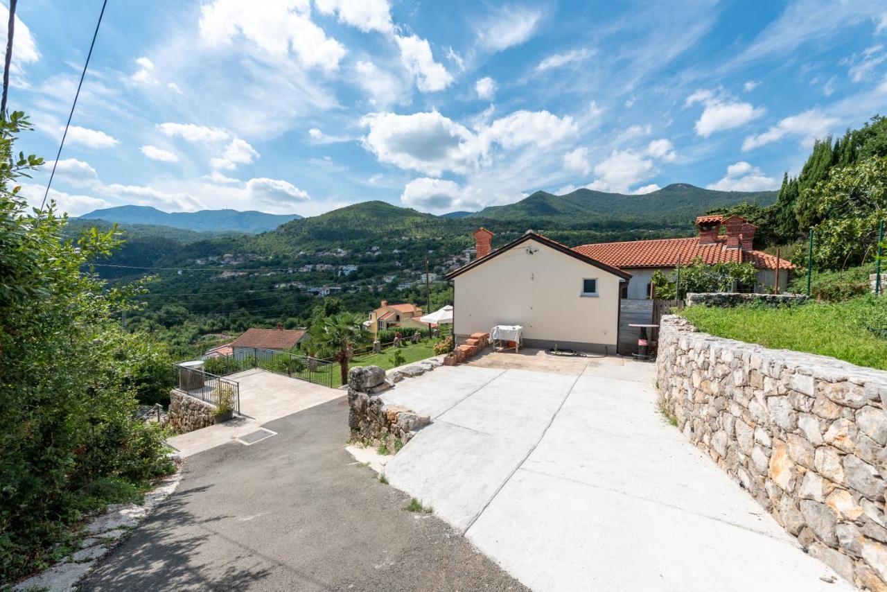 Sea View Apartment With Garden Near Opatija Veprinac エクステリア 写真