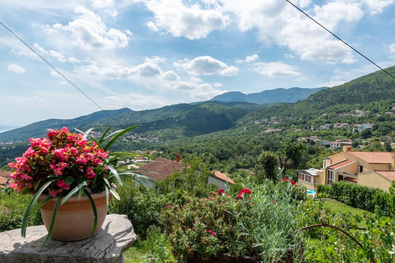 Sea View Apartment With Garden Near Opatija Veprinac エクステリア 写真