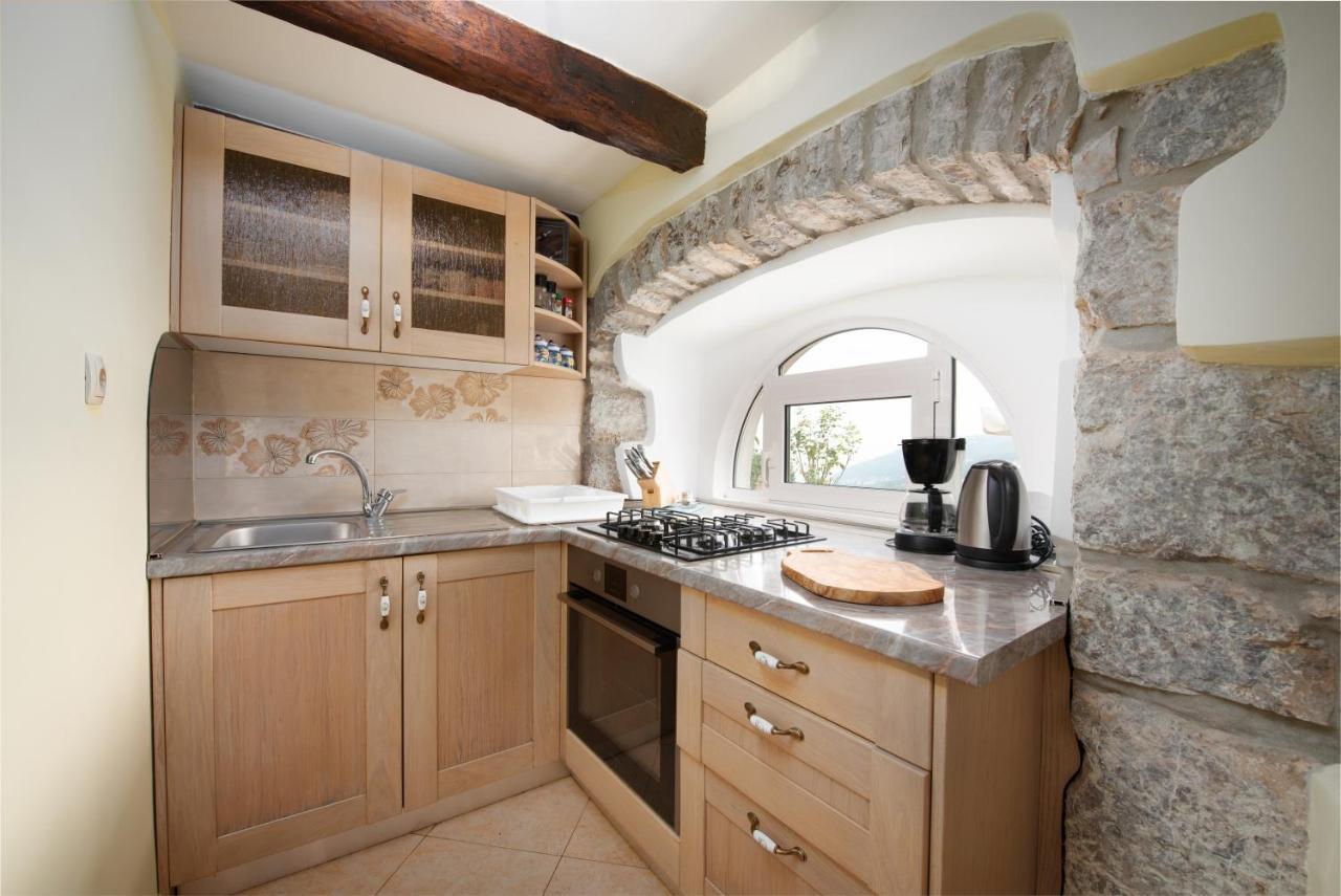 Sea View Apartment With Garden Near Opatija Veprinac エクステリア 写真